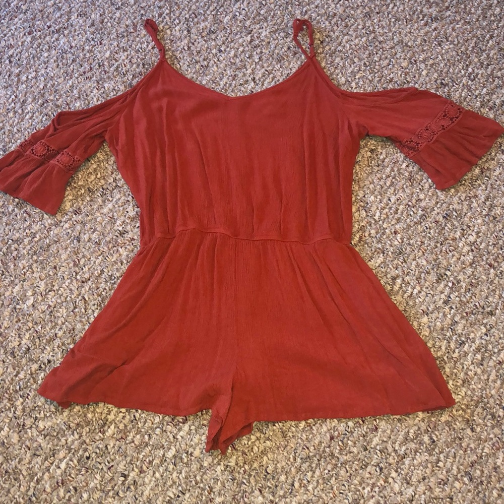 Mossimo Cold Shoulder Romper, Size L